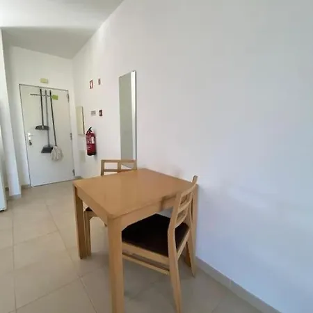 Porta 28 * Quinta do Anjo