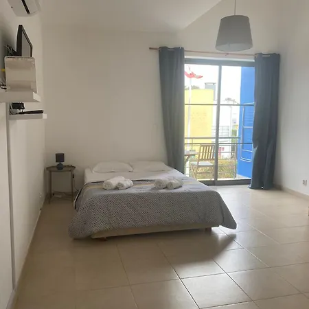 Porta 28